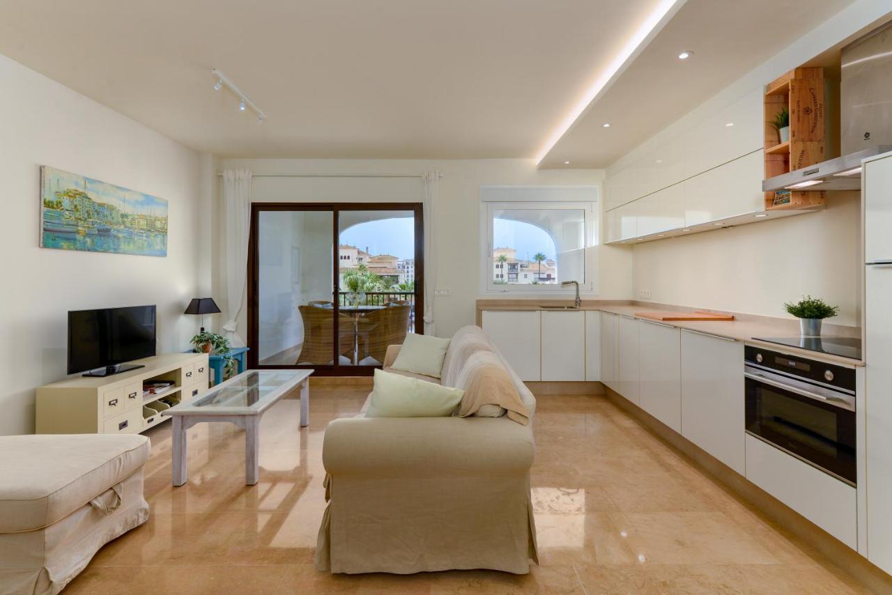 Duquesa Port Retreat Apartment Manilva Exterior photo